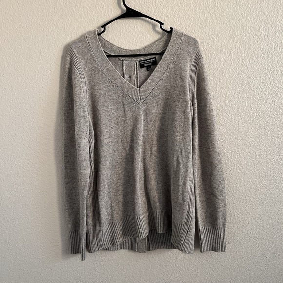 Banana Republic Sweaters - Womens Banana Republic Italian Filpucci Merino Wool Cashmere Blend Sweater Large